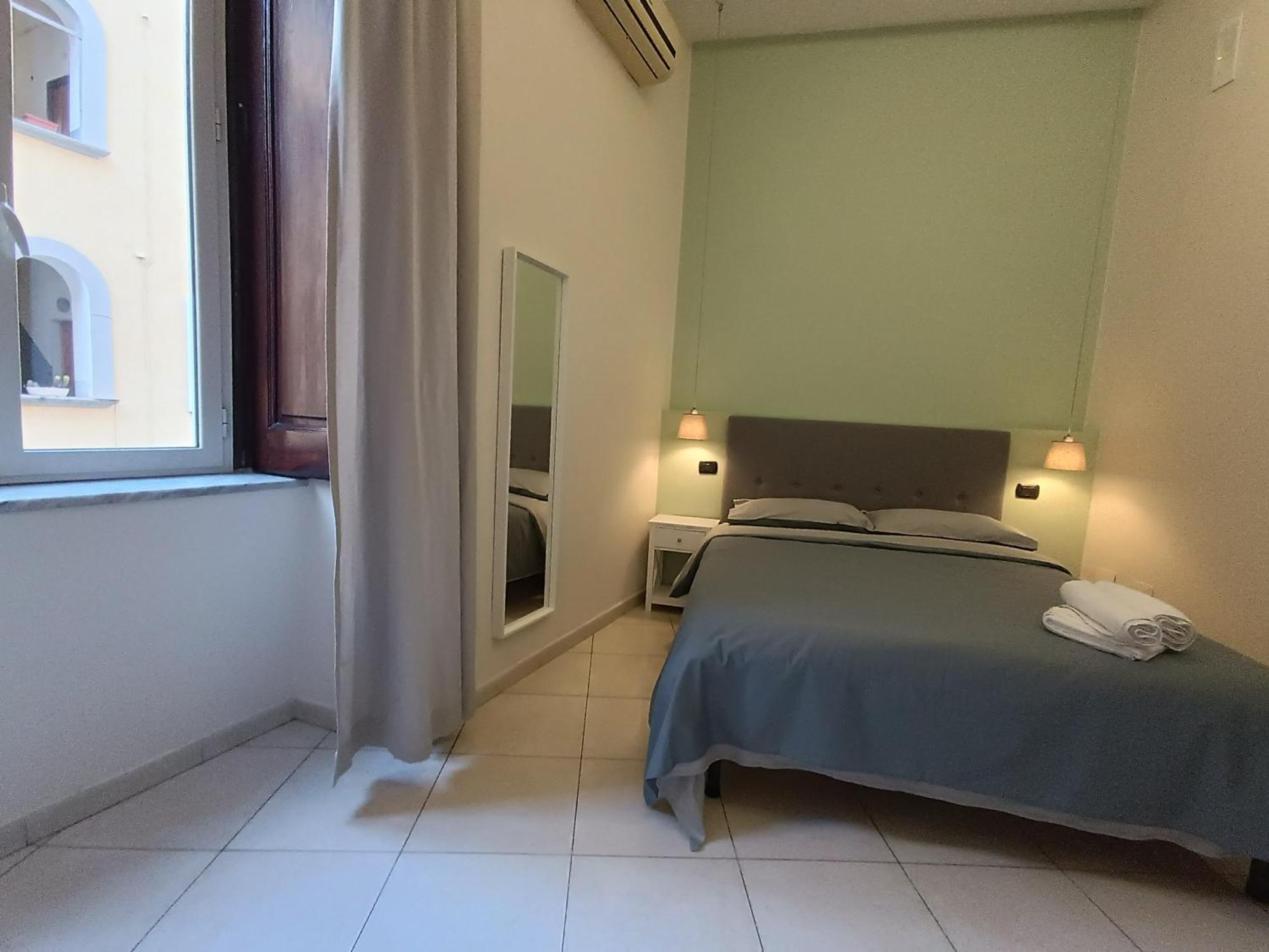 Residenza Geri - Suite And Home Napoli Centro Dış mekan fotoğraf