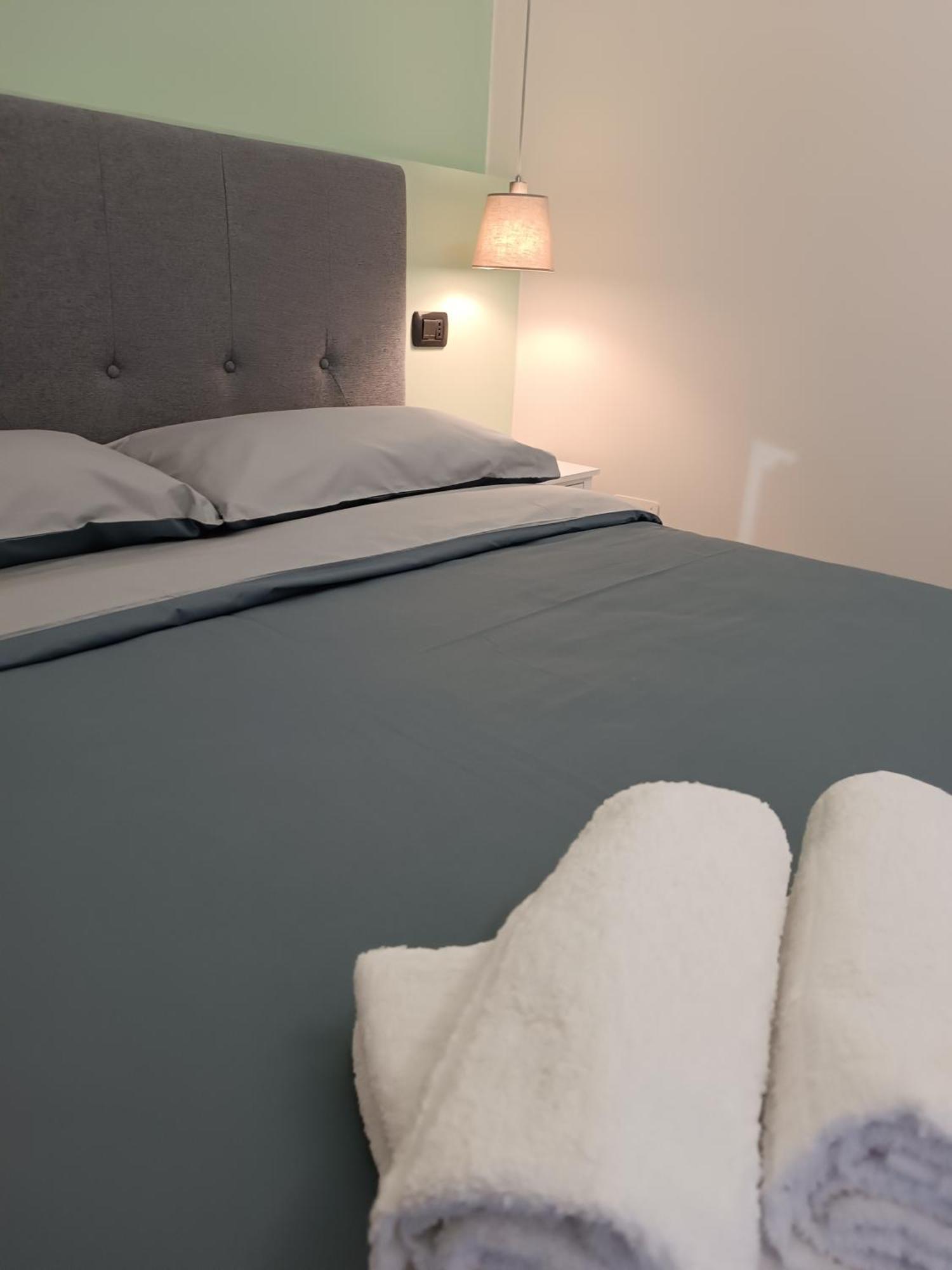 Residenza Geri - Suite And Home Napoli Centro Dış mekan fotoğraf